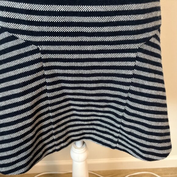 J. CREW Striped Flared Paneled Wool Blend Skirt Navy Blue Lined Preppy Size 18 - Picture 3 of 10